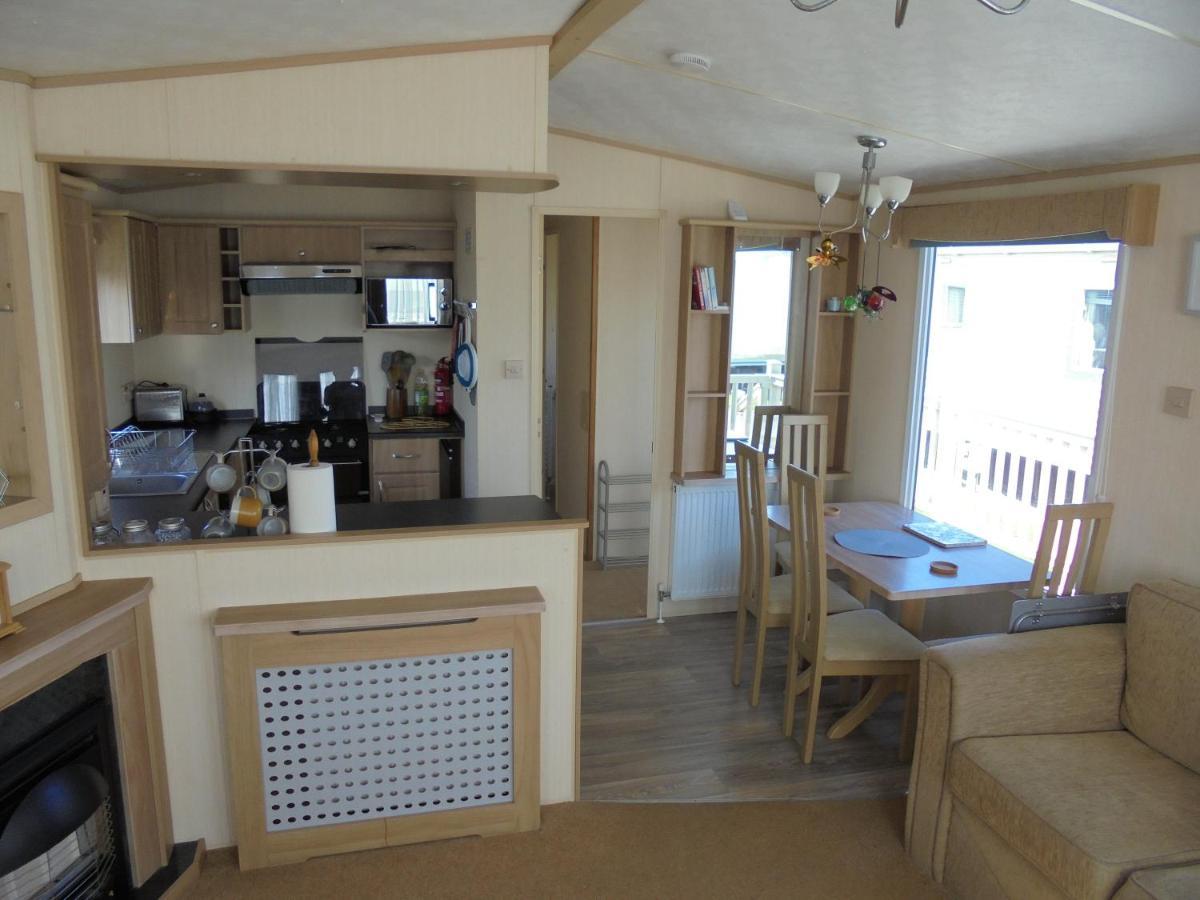 The Wolds: The Wolds:- 6 Berth, Central Heated Ingoldmells Exterior photo